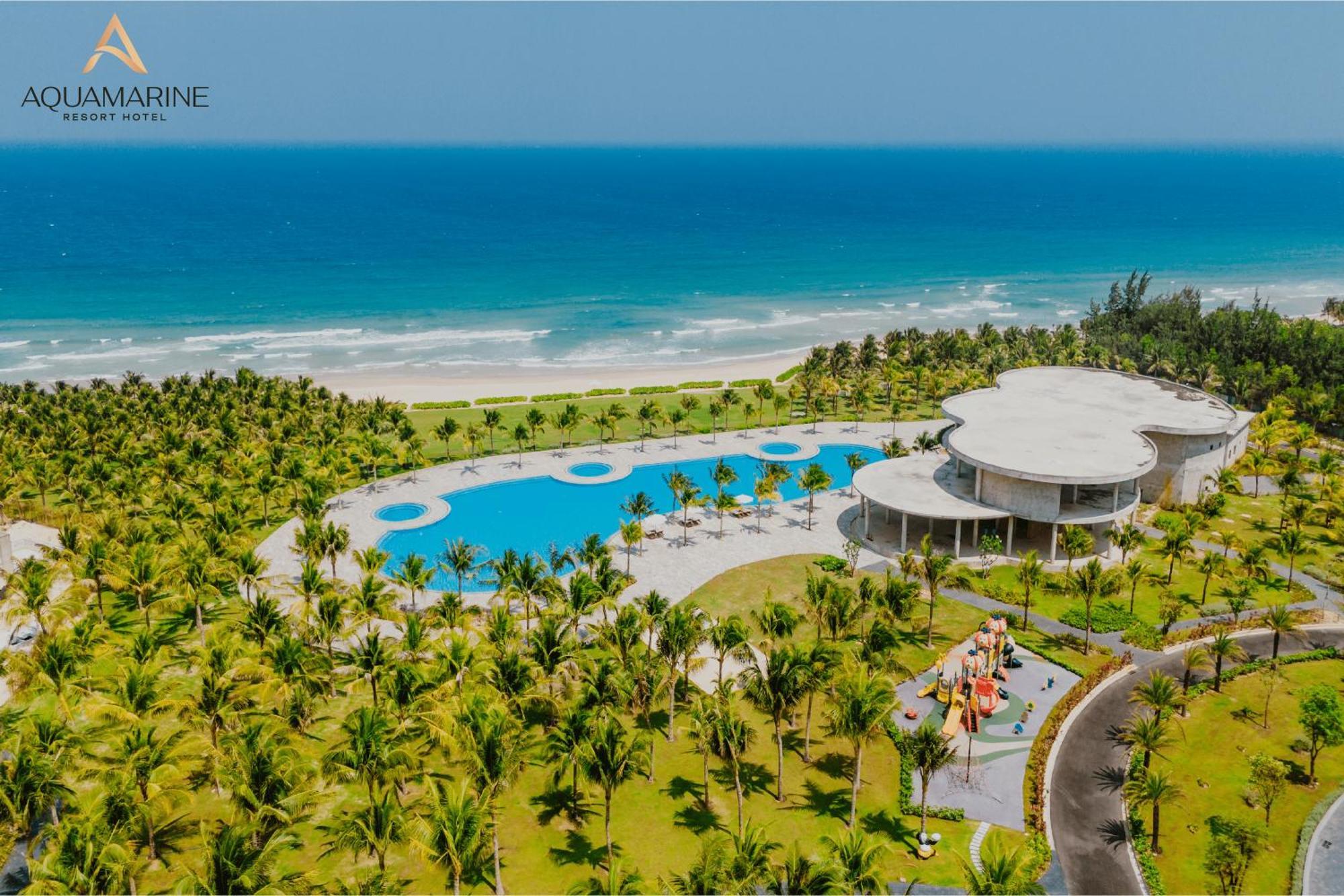 Aquamarine Beachfront Resort & Spa Cam Ranh Exterior photo