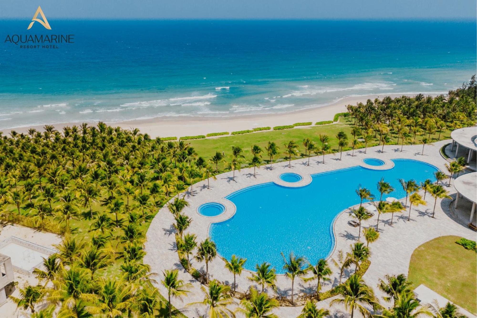 Aquamarine Beachfront Resort & Spa Cam Ranh Exterior photo