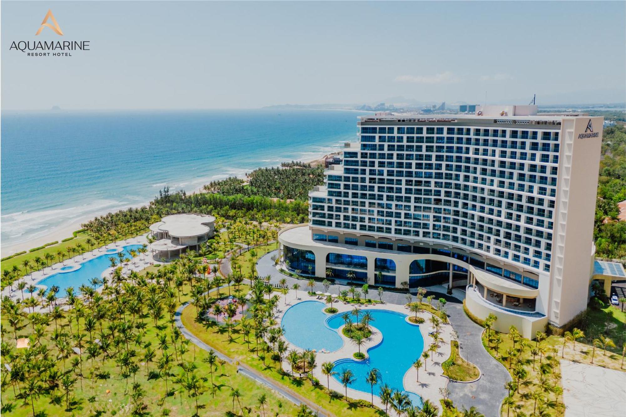 Aquamarine Beachfront Resort & Spa Cam Ranh Exterior photo